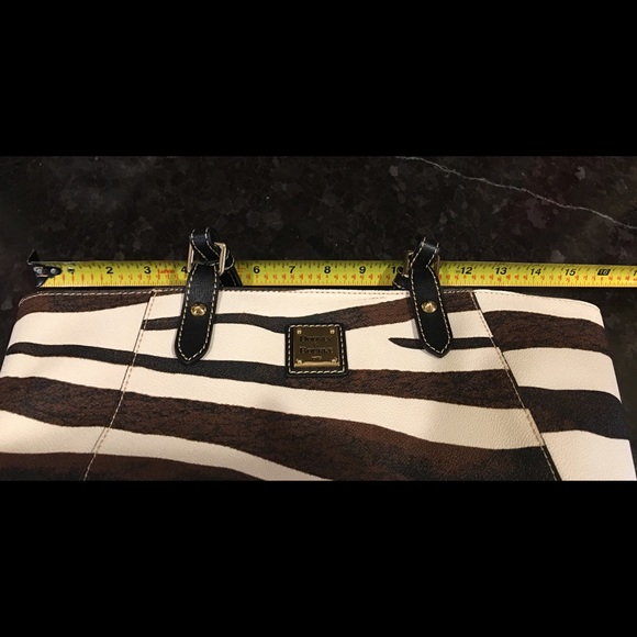 Dooney & Bourke zebra purse - Picture 5 of 8